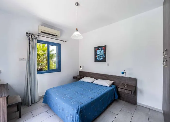 Coral Olympus Artemis Villa Peyia