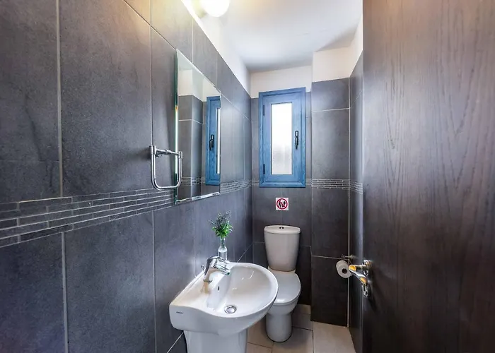 Villa Coral Olympus Artemis Peyia