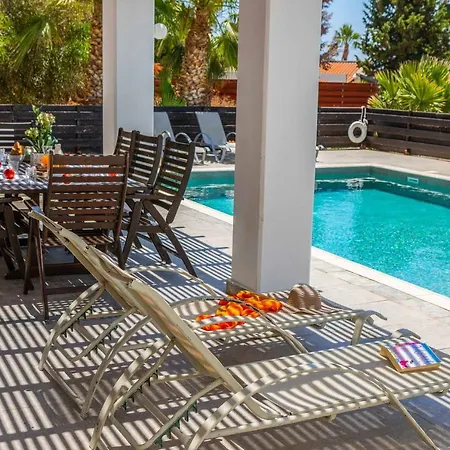 Coral Olympus Artemis ヴィラ *