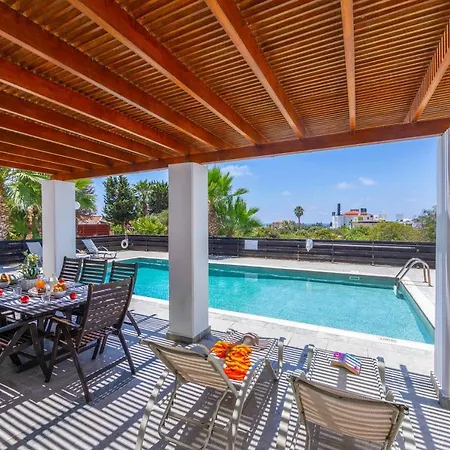 Coral Olympus Artemis